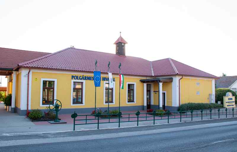 Polgrmesteri Hivatal