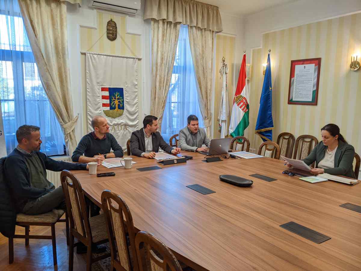 Pxl 20240207 074551292 Mp